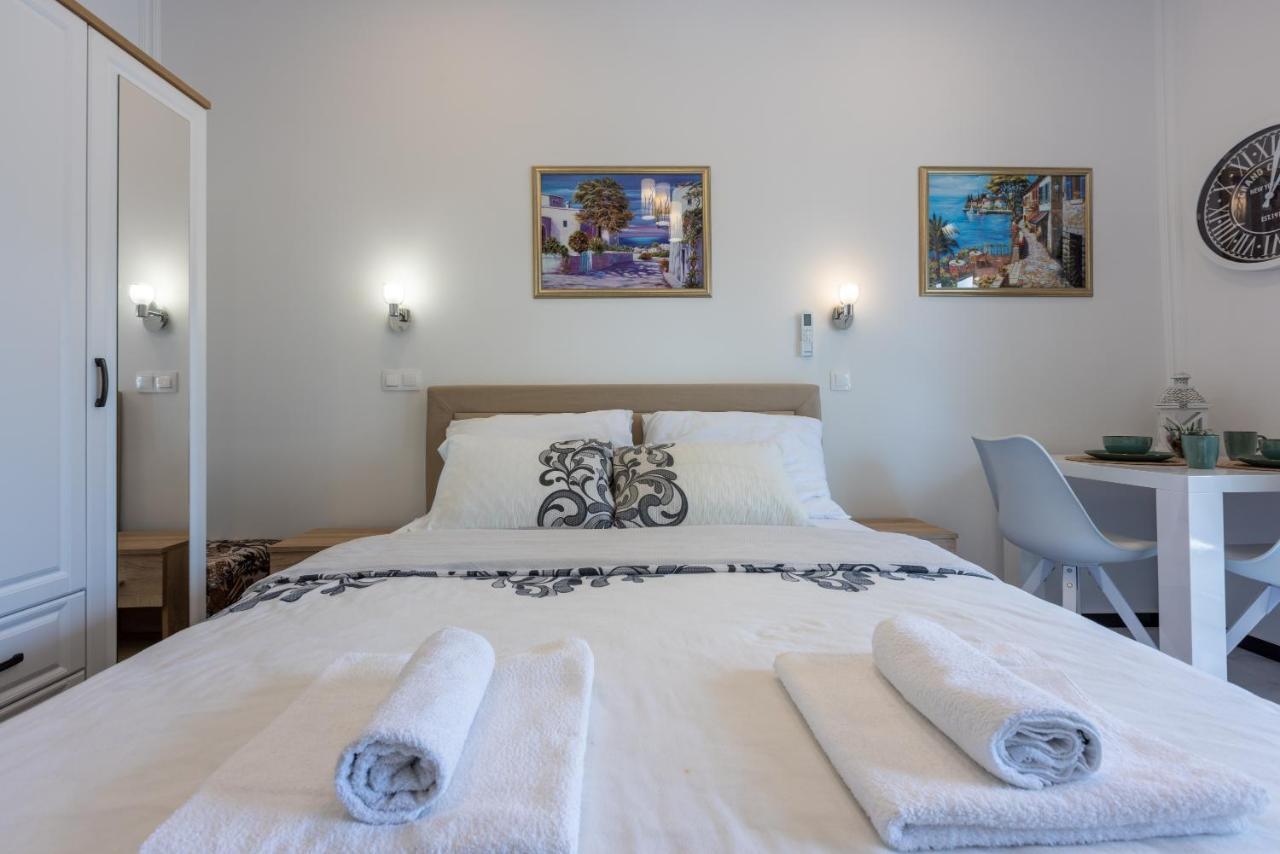 Lucia Apartament *