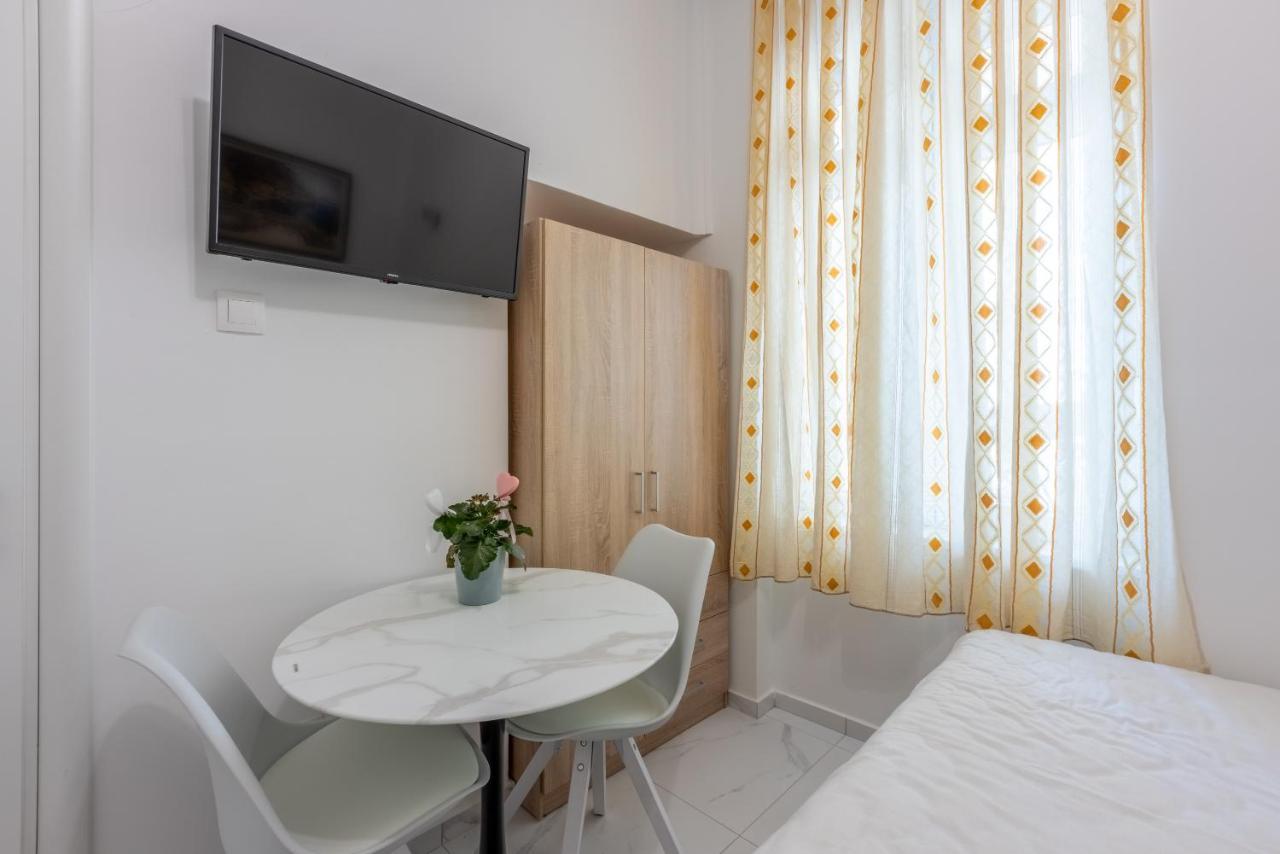 Lucia Apartment